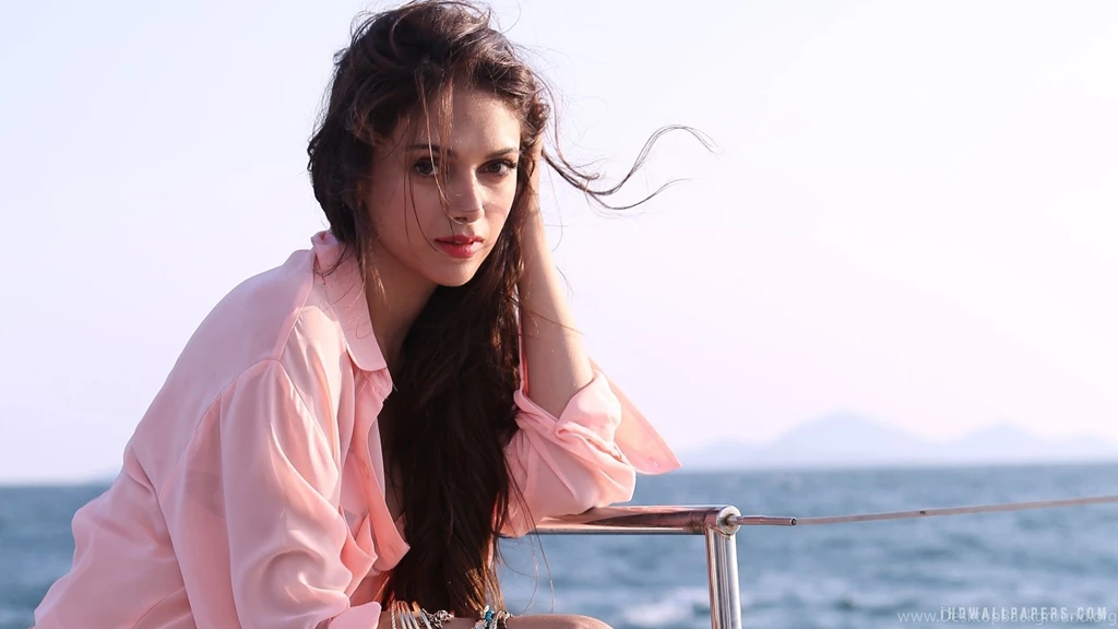 Actress Aditi Rao Hydari HD Wallpapers IHD Wallpapers