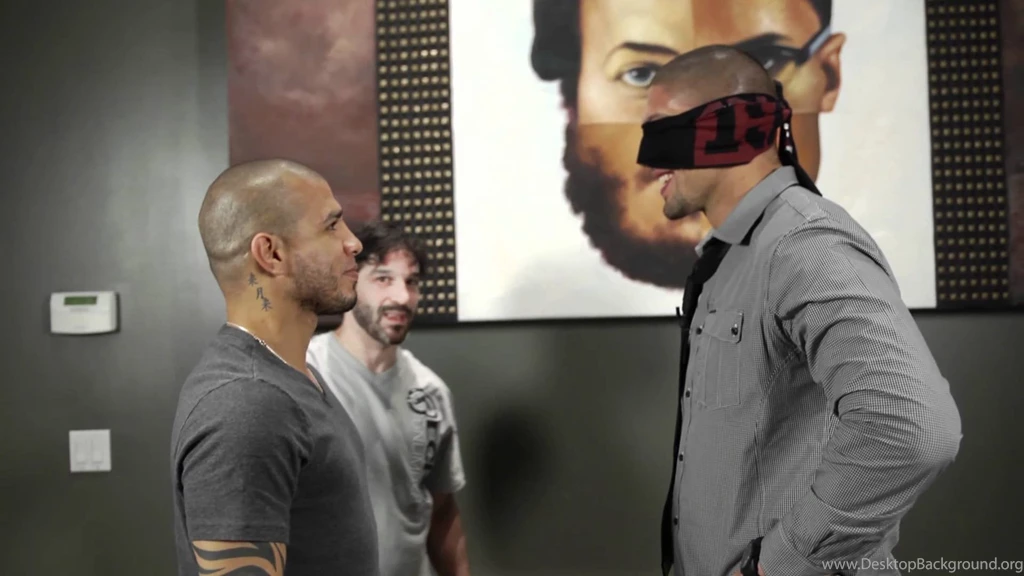 Ultimate Stare Down! Boxer Miguel Cotto Vs MMA Fighter Brendan ...