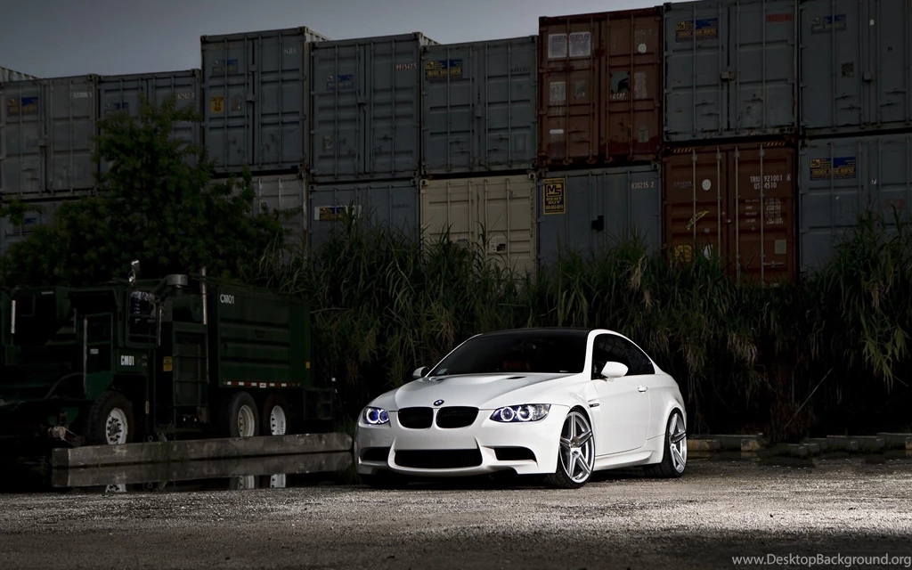 Bmw M3 E92 White Containers Truck Hd Walpaper Wallpapers