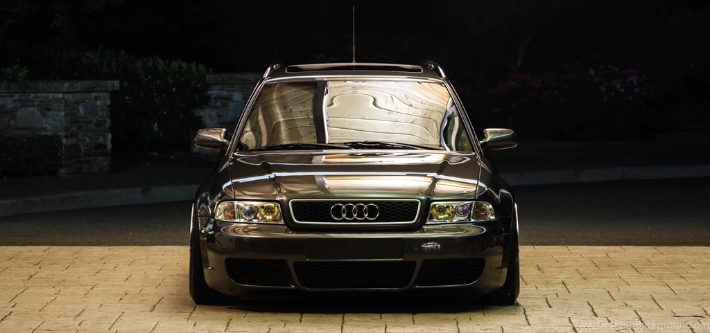 Audi RS4 Avant B5 Image
