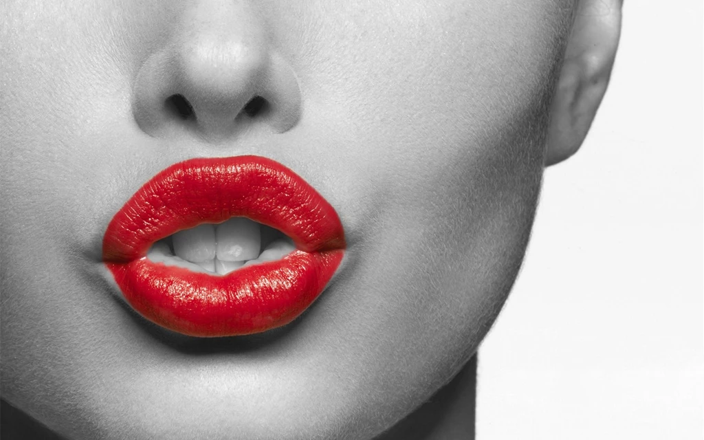 Red Lipstick wallpapers.jpg