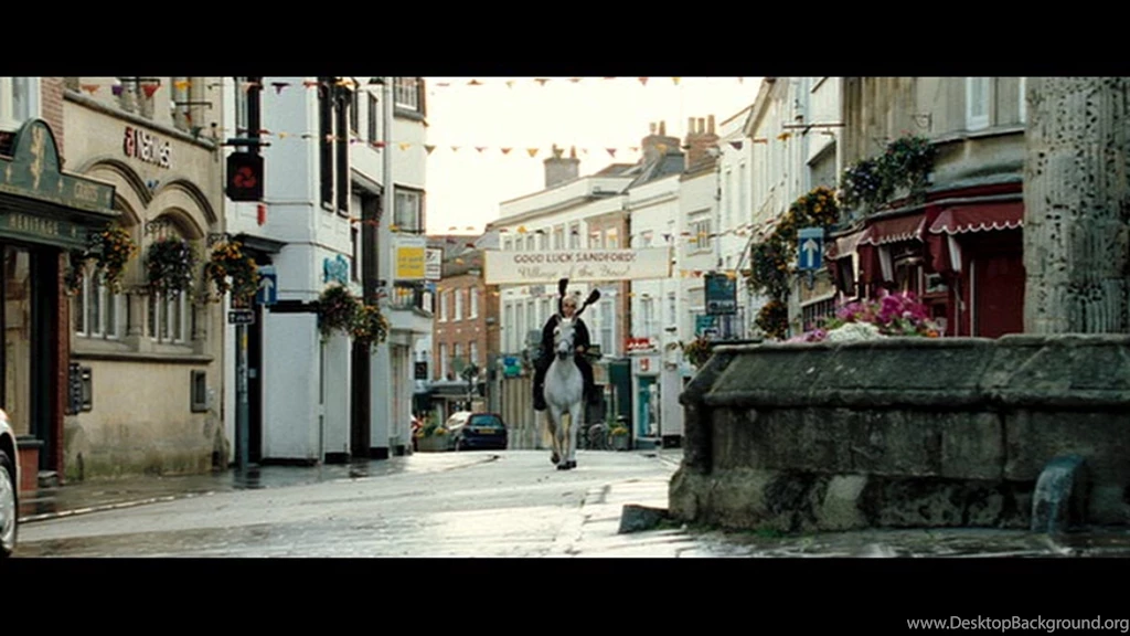 Hot Fuzz Is The New "KING" *PIX* + Reviews AVS Forum