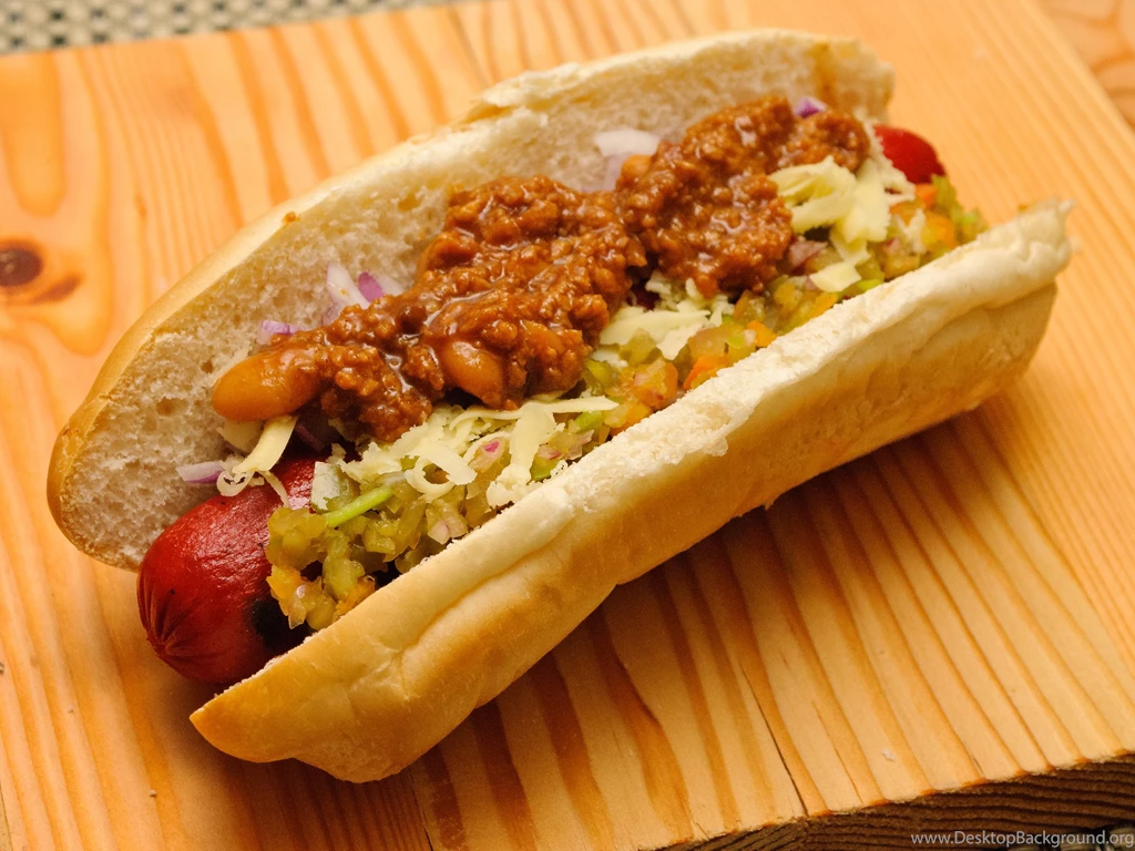 How To Make A Spicy Hot Dog With Chili: 11 Steps