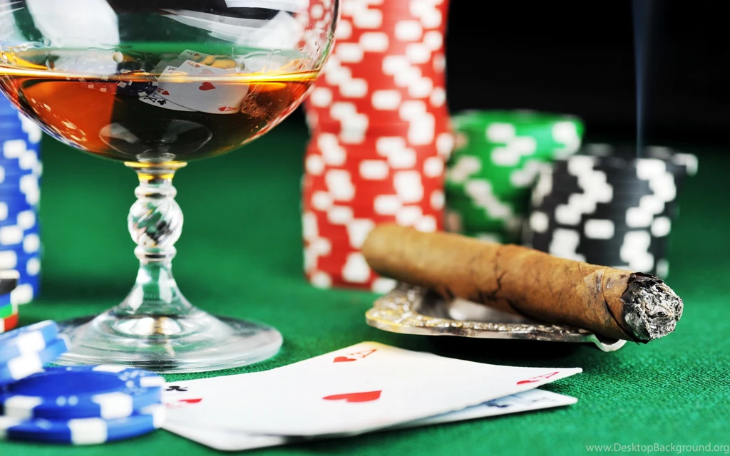 Whiskey And Cigar Perfect For Poker