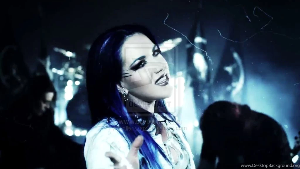 Alissa White Gluz