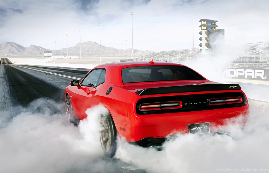 Dodge Challenger SRT Hellcat Wallpapers