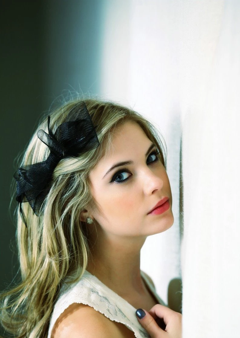 Ashley Benson Photo, Pics, Wallpapers Photo