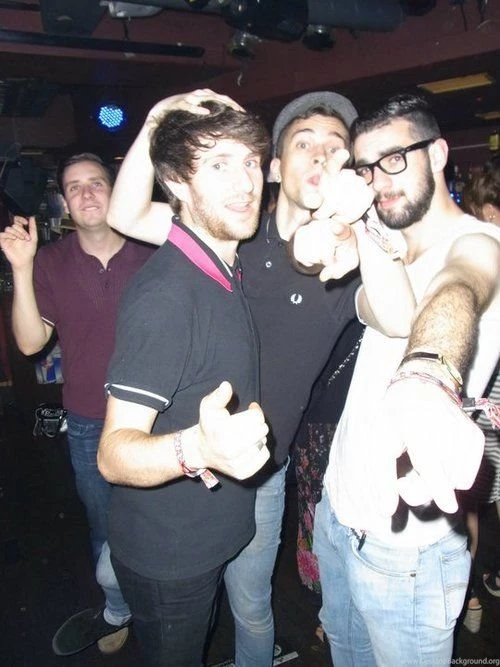 Pin By Stephanie Lobos On Two Door Cinema Club