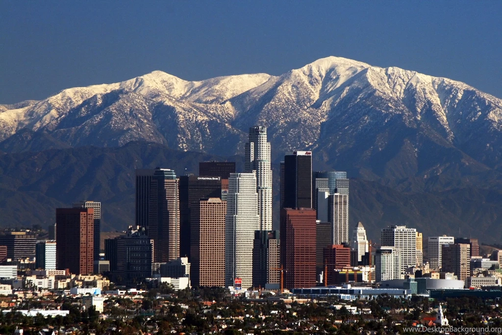 Denver Skyline Mountains Wallpaper.