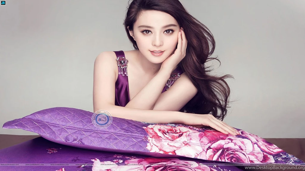 Iranian Model Girls Wallpapers HD Free Download