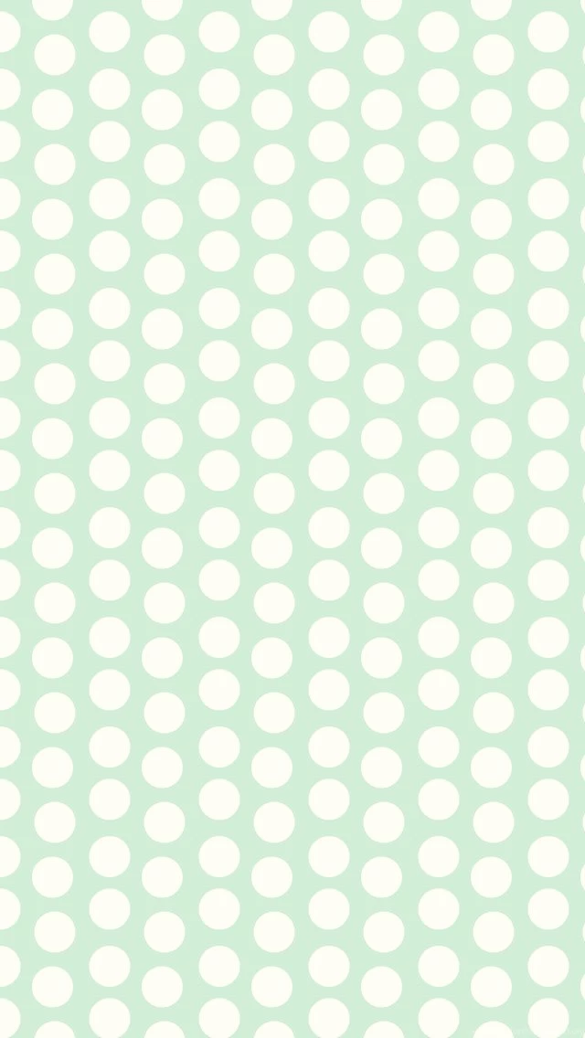 4 Free Cute Wallpapers For Your Phone!