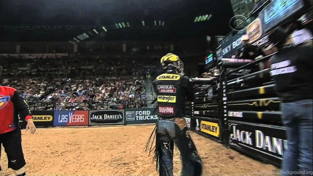 David's Dream Bucks Off Silvano Alves (PBR) YouTube