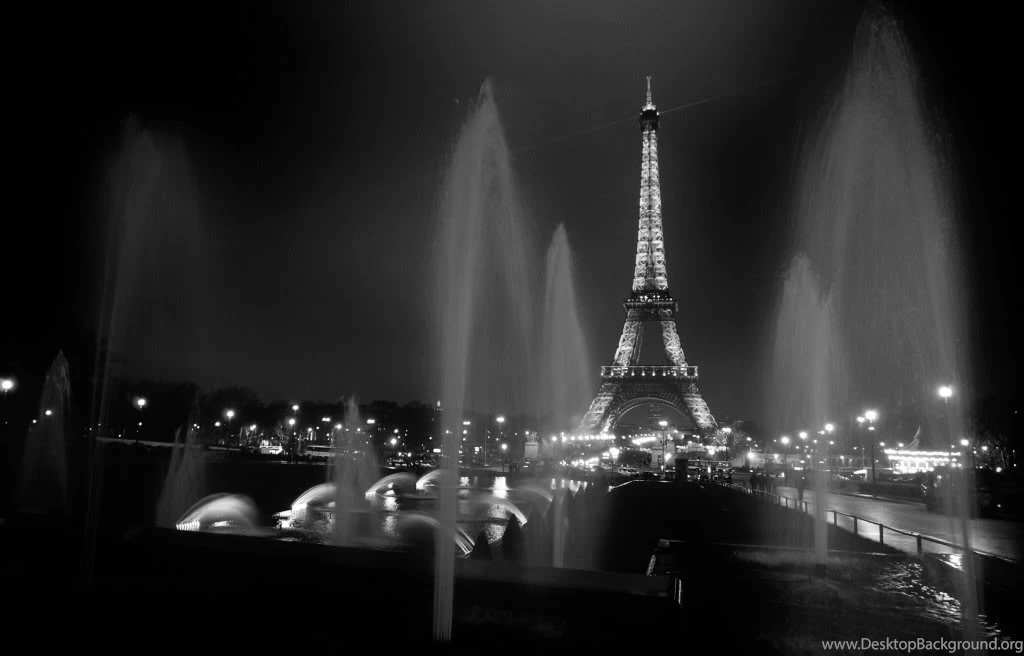 Paris Eiffel Tower Black And White