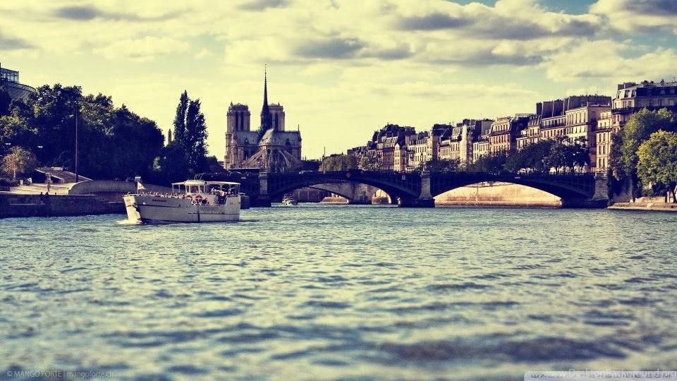 Paris HD Desktop Wallpapers : High Definition : Fullscreen : Mobile