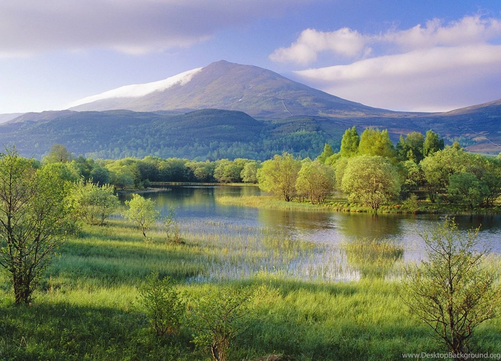 Top 10 Awesome Desktop Wallpapers 0f 2013