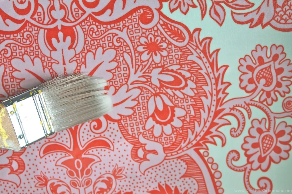 How To Create Fabric Wallpapers So You Think You're Crafty