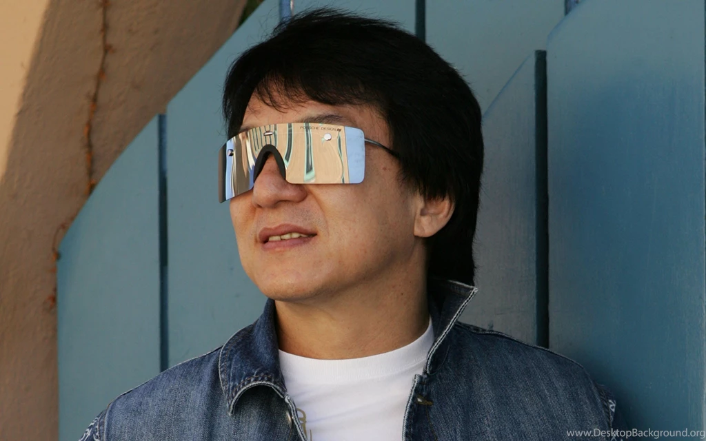 Jackie Chan With Canon Camera Hd Wallpapers