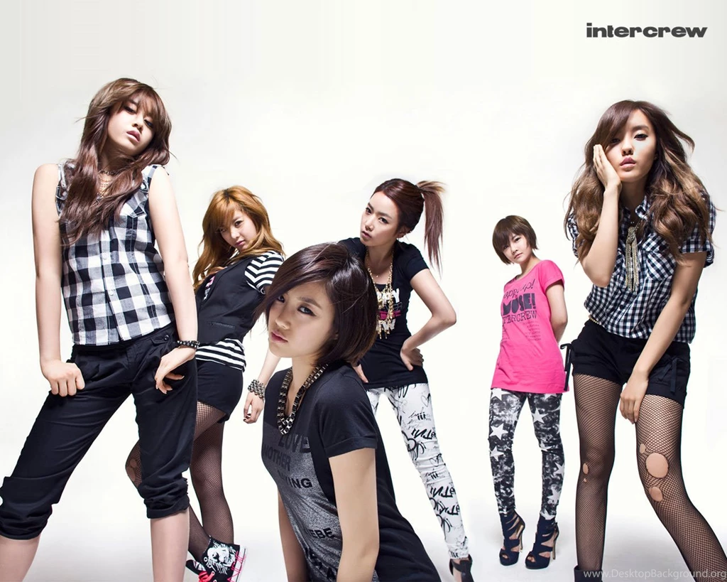 T ara Intercrew 2010 Summer Collection Wallpapers