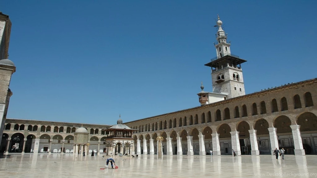 Umayyad Mosque In Damascus Syria Courtyard Islamic Architecture ...