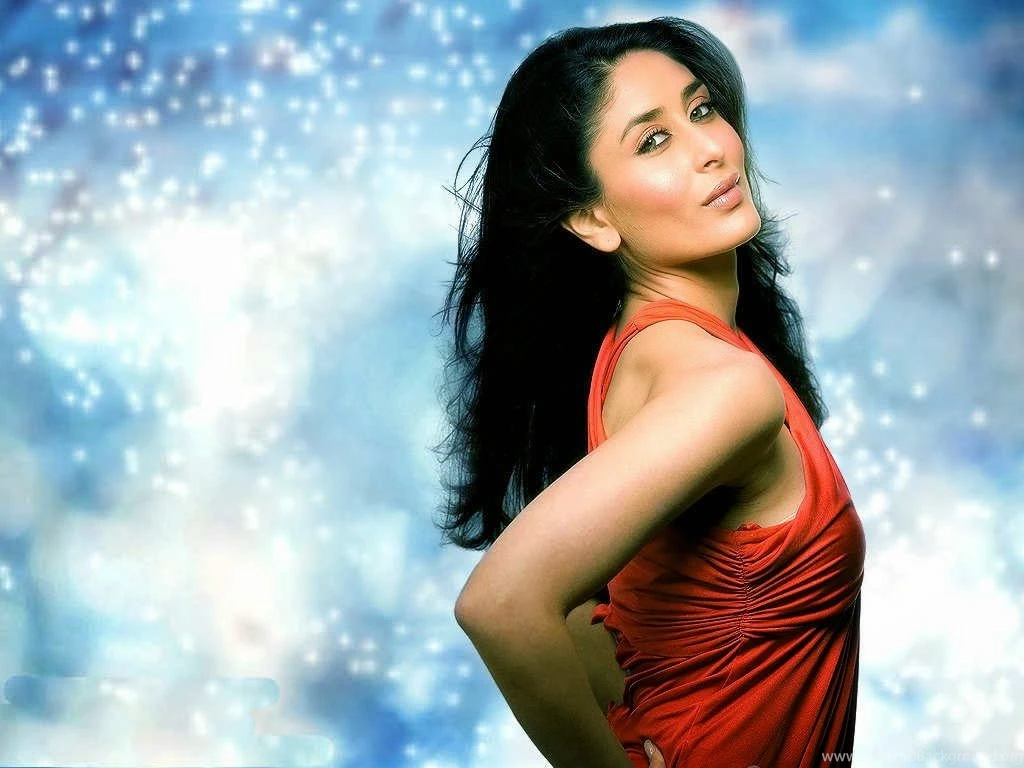 Sexiest Bollywood Actress Kareena Kapoor Hot Wallpapers