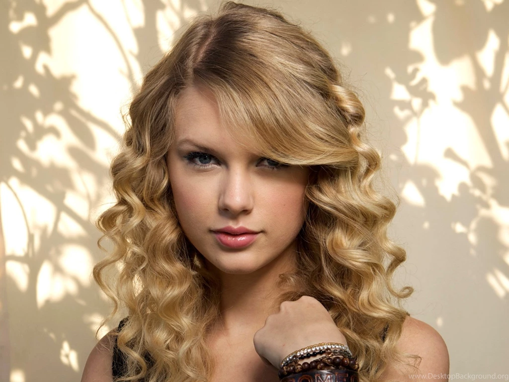 TROPELIAS: Taylor Swift