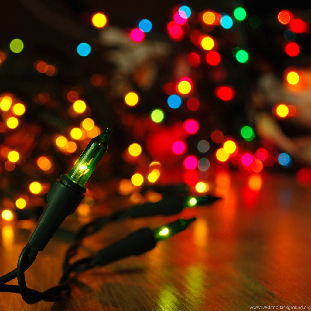 Festive Christmas Wallpapers For iPhone And IPad