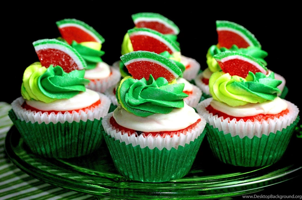 Green Cupcakes   (