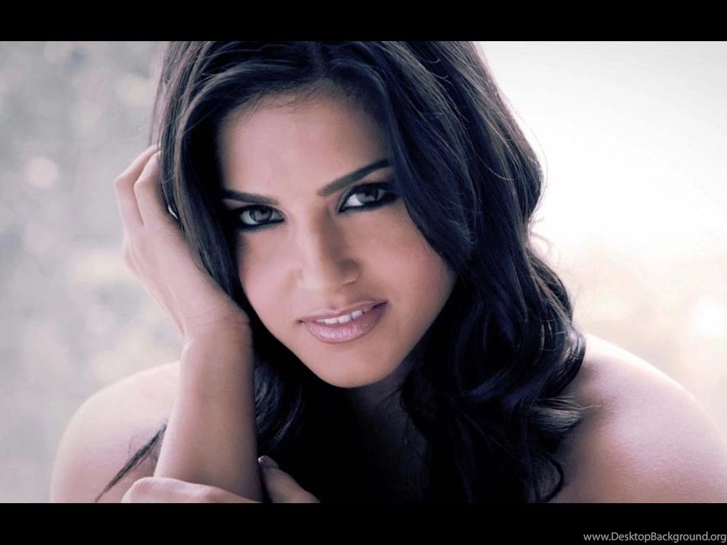 Sunny Leone HQ Wallpapers