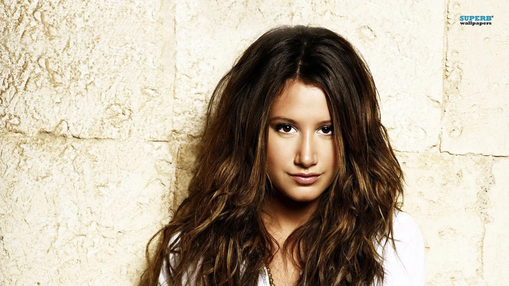 Ashley Tisdale Wallpapers Celebrity Wallpapers