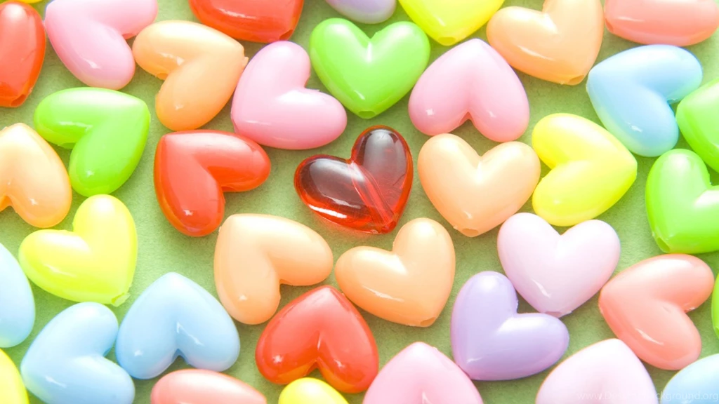 Download Wallpapers 1920x1080 Hearts, Beads, Colored Full HD 1080p ...