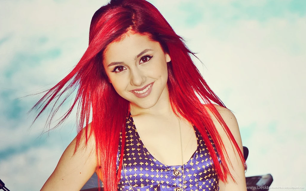 Download 1920x1200 Ariana Grande On A Scooter Wallpapers