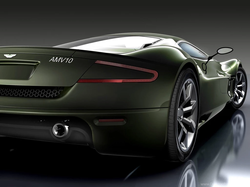 20 Dynamic Car Wallpapers