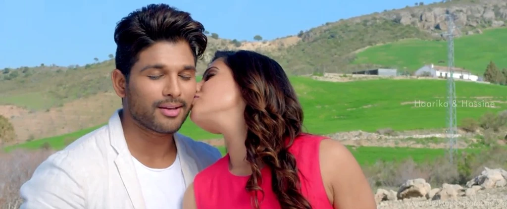 Son of Satyamurthy 2015 Latest Telugu Movie New Awesome and Superb ...