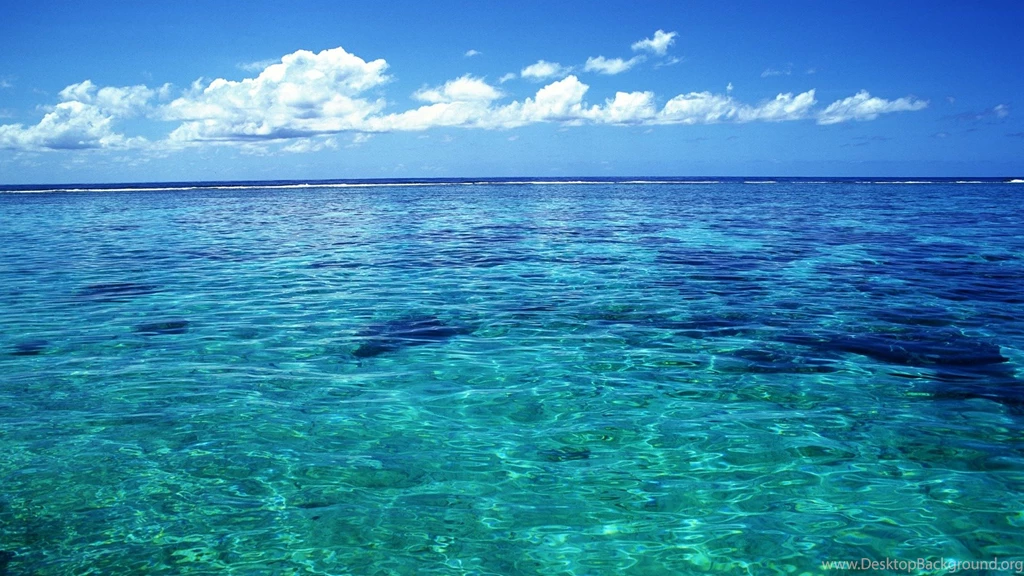 Clear Ocean Water Wallpapers
