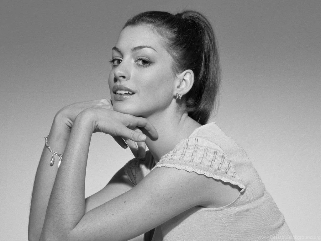 Anne Hathaway   Anne Hathaway Wallpapers (753314)   Fanpop