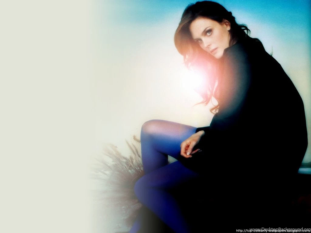 Emily Deschanel   Deschanel Wallpapers (2160107)   Fanpop