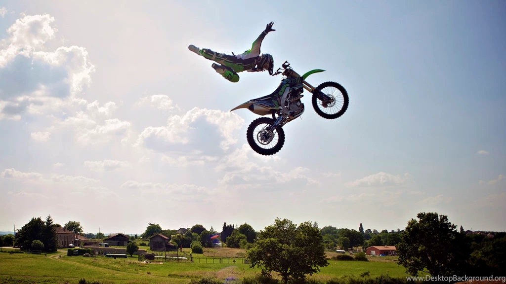 Peaceful Time With Daddy Remi Bizouard Gets Back On His Bike At ...
