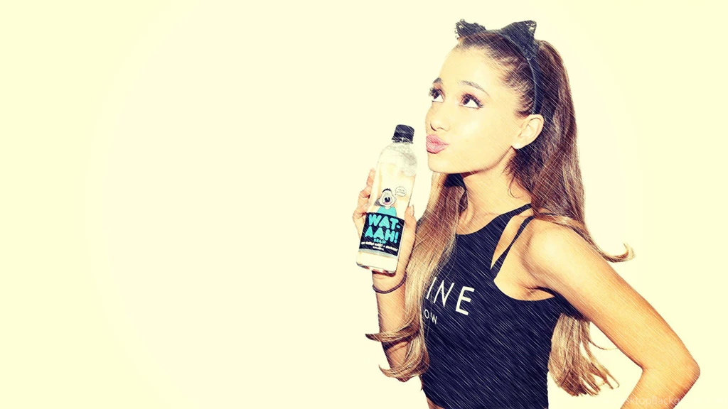 Ariana Grande Style