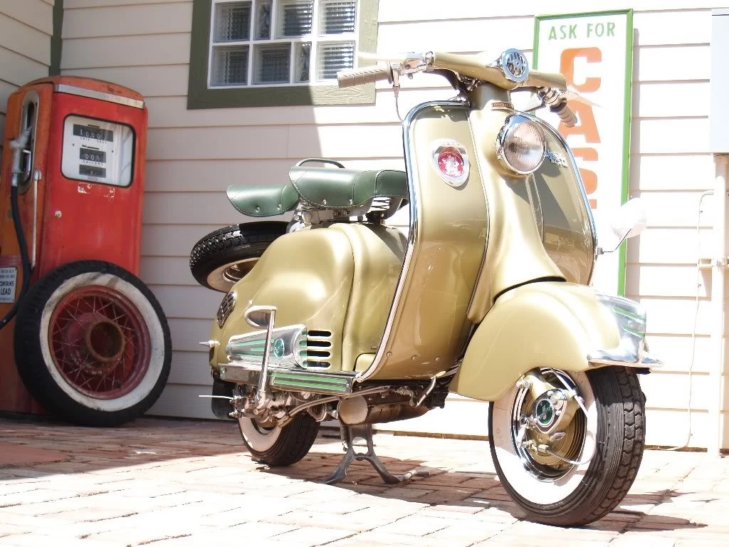 Modern Vespa : Repainting Scooter How Much Paint?