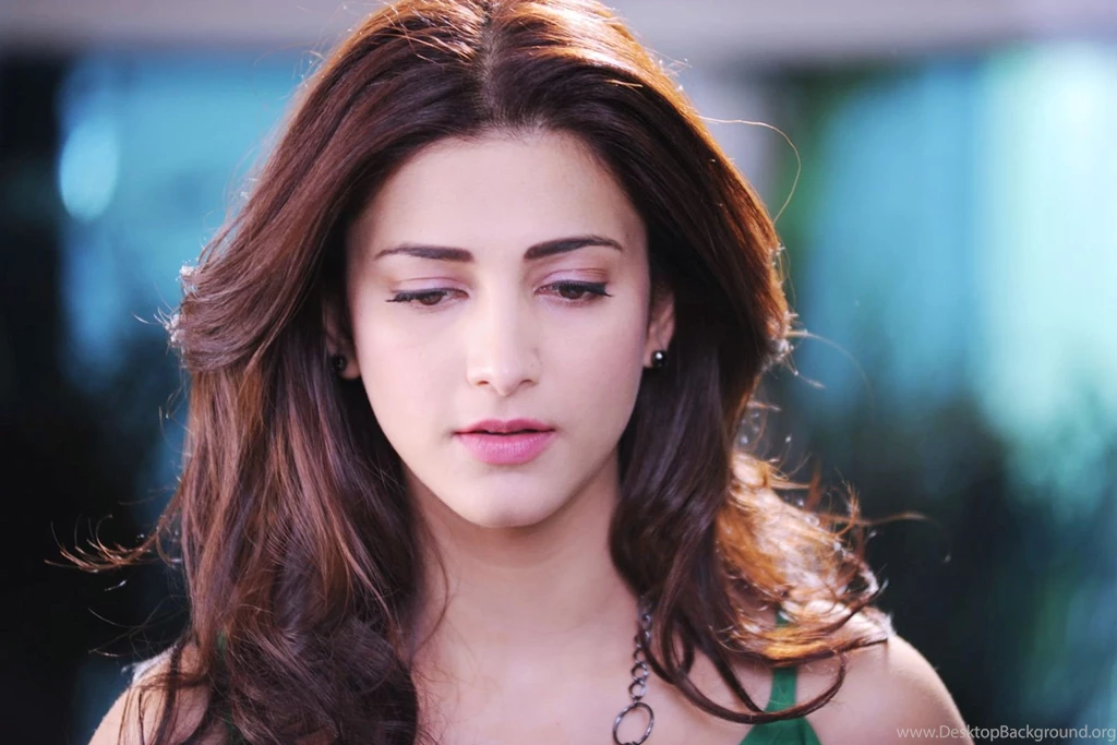 Shruti Hassan Hdwallpaper.jpg HDwallpaper4U.com