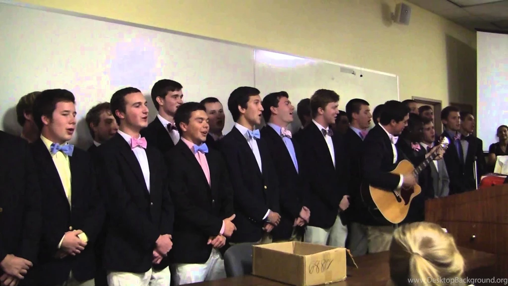 Beta Theta Pi, Homecoming Serenade For Delta Delta Delta ...