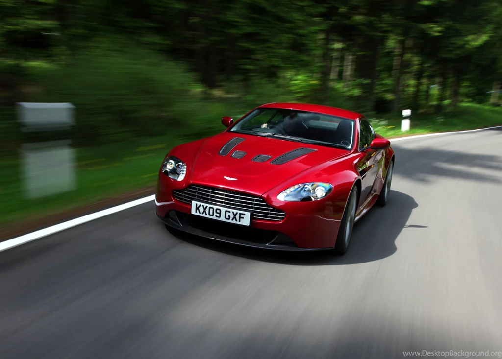 2010 Aston Martin V12 Vantage Wallpapers