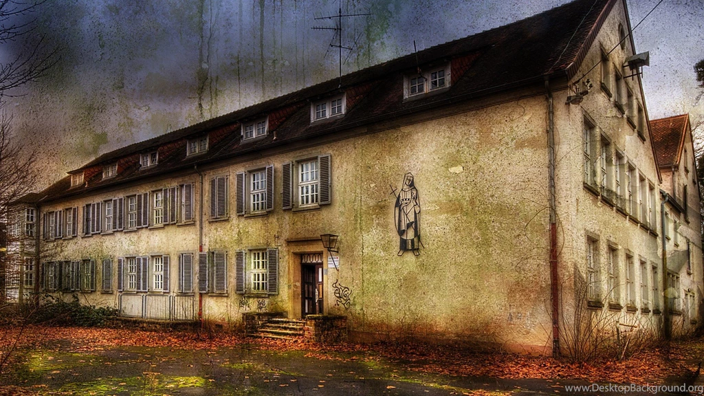 European Tag Wallpapers: European Drab Catholic School Hdr ...