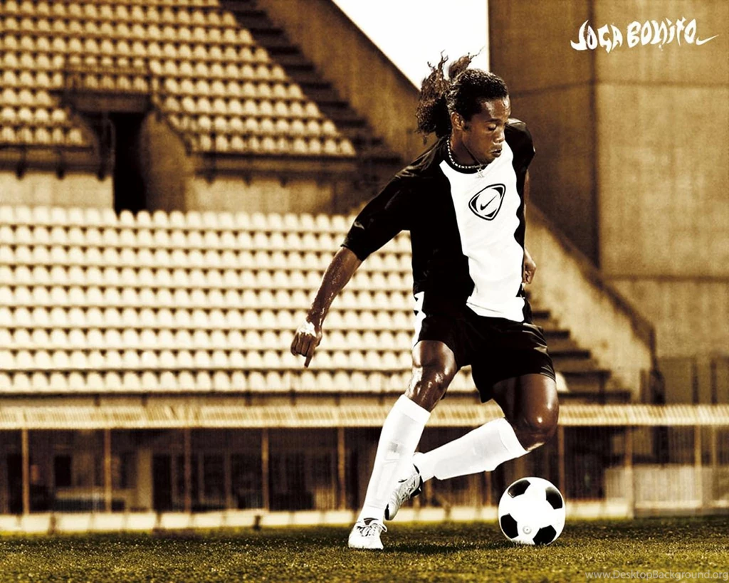 Ronaldinho Wallpapers