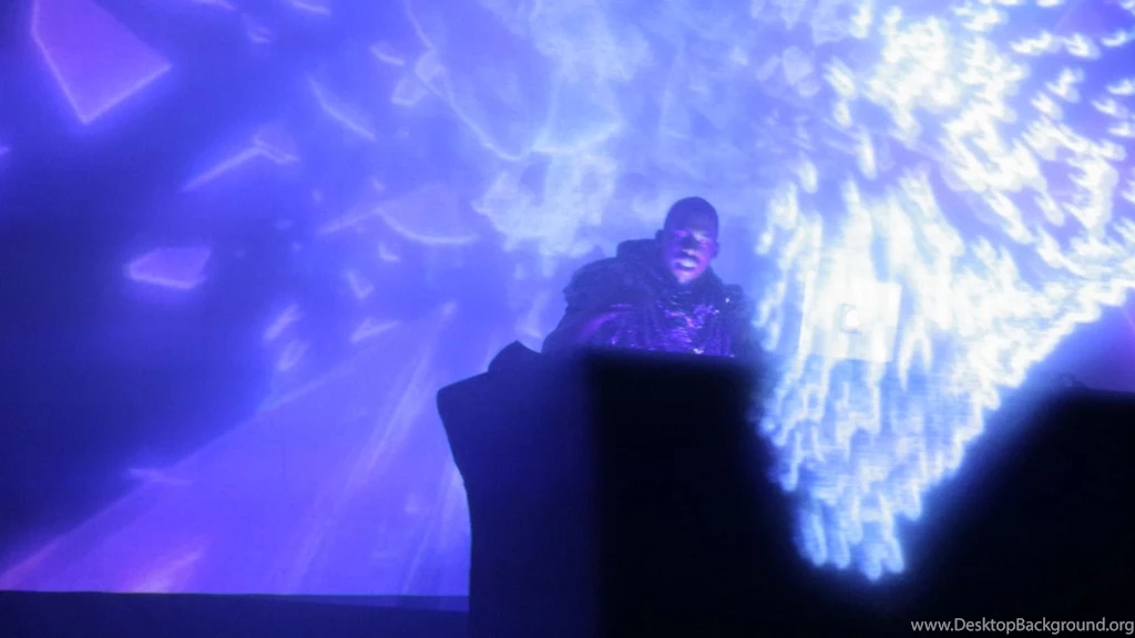 Flying Lotus' NEW Stage Set Up 3D Live Show YouTube