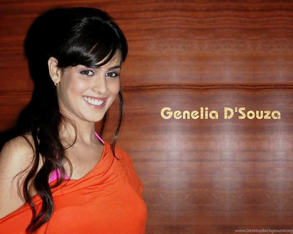 Actress Genelia Sexy Dress Photos Wallpapers