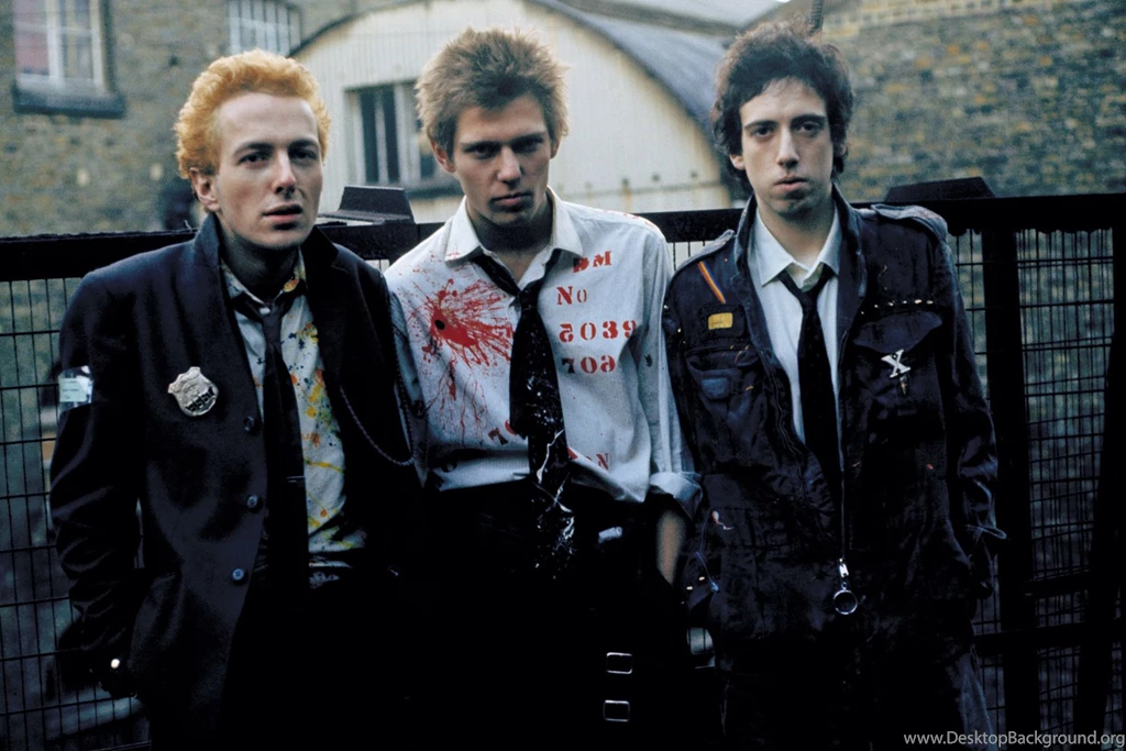 1624x1080 PC The Clash Wallpapers