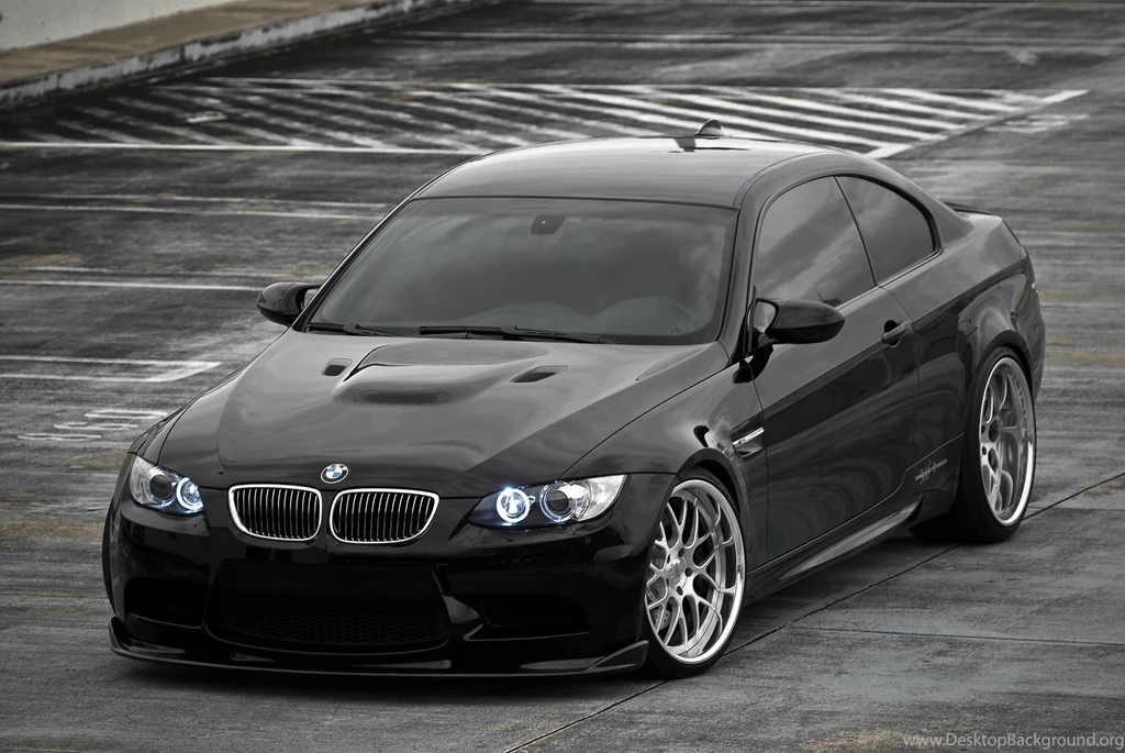 4K Wallpapers Cars Black, BMW, Car Parking, M3, E92 3872x2592