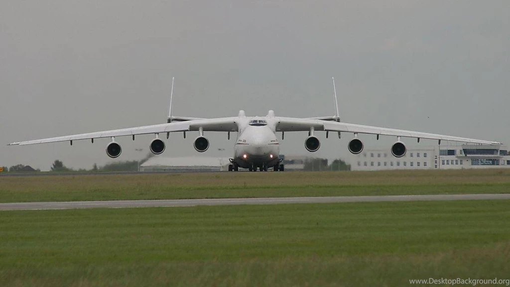 Antonov An 225   (