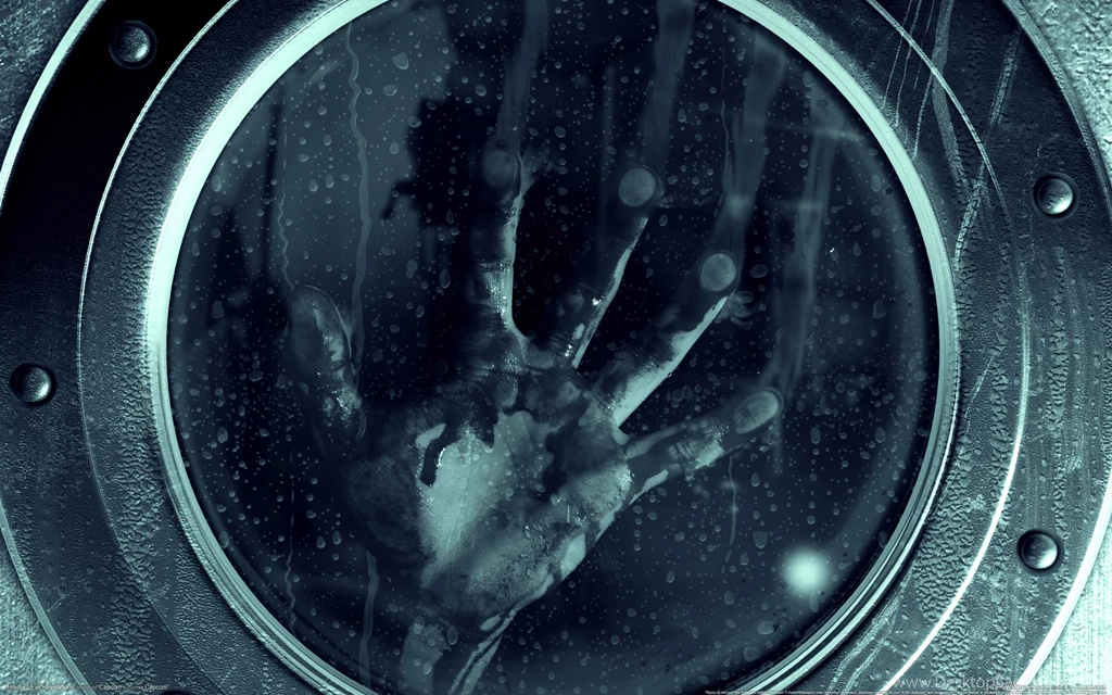 Wallpaper_resident_evil_revelations_02_2560x1600 noscale.jpg